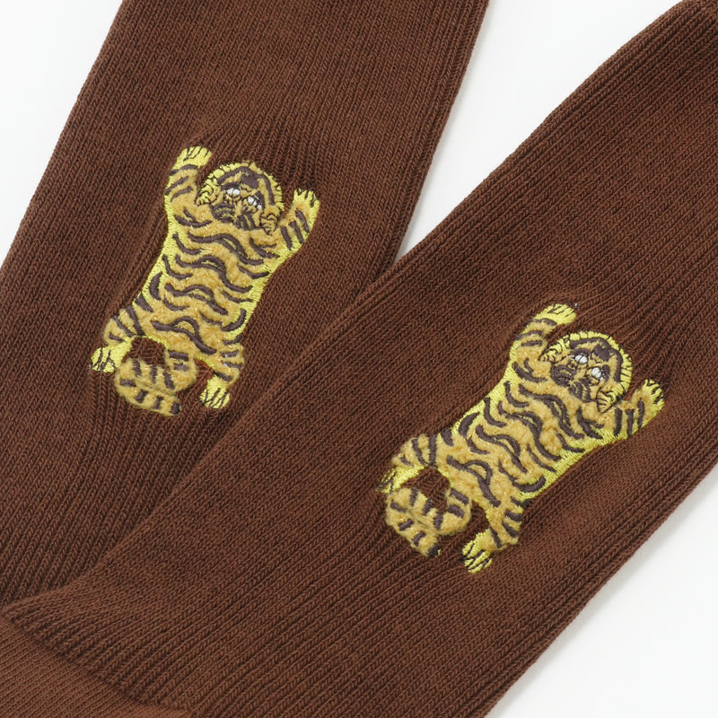 トラ刺繍ソックスもこもこ