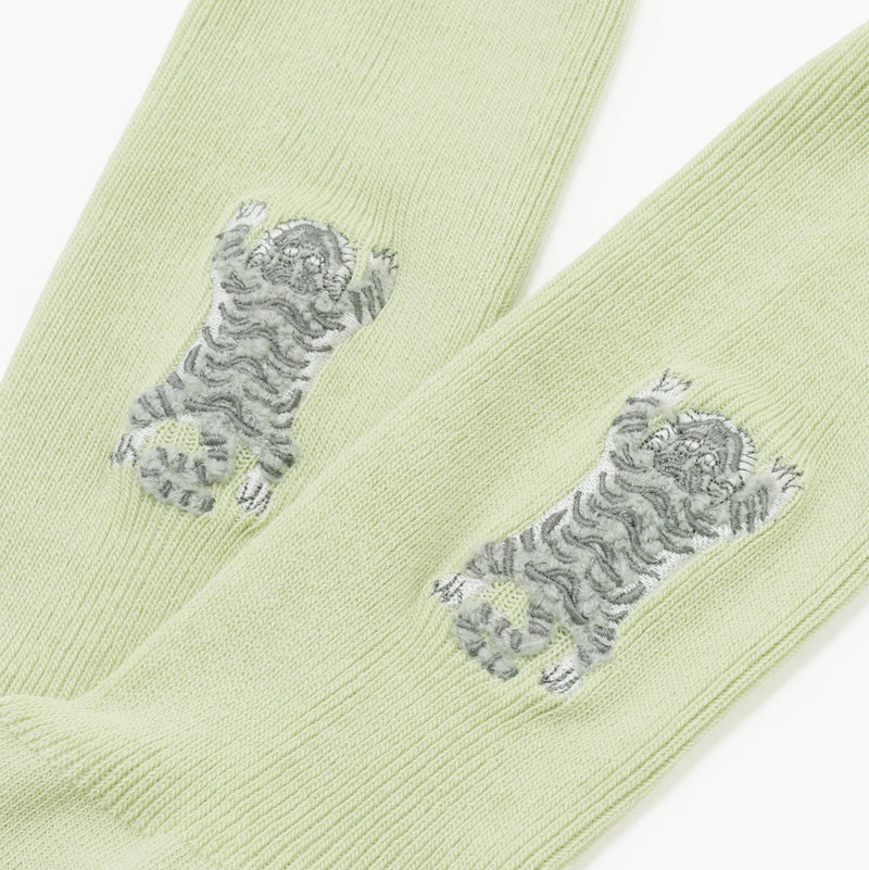 トラ刺繍ソックスもこもこ